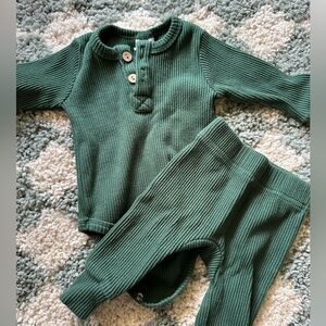 Little one shop, hunter green, baby set, ribbed
